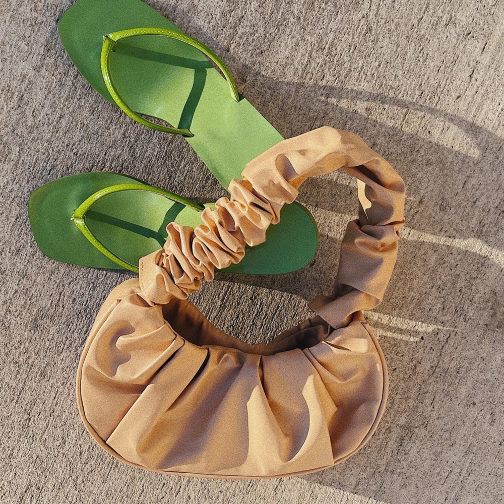 Beige Scrunch Textured Purse